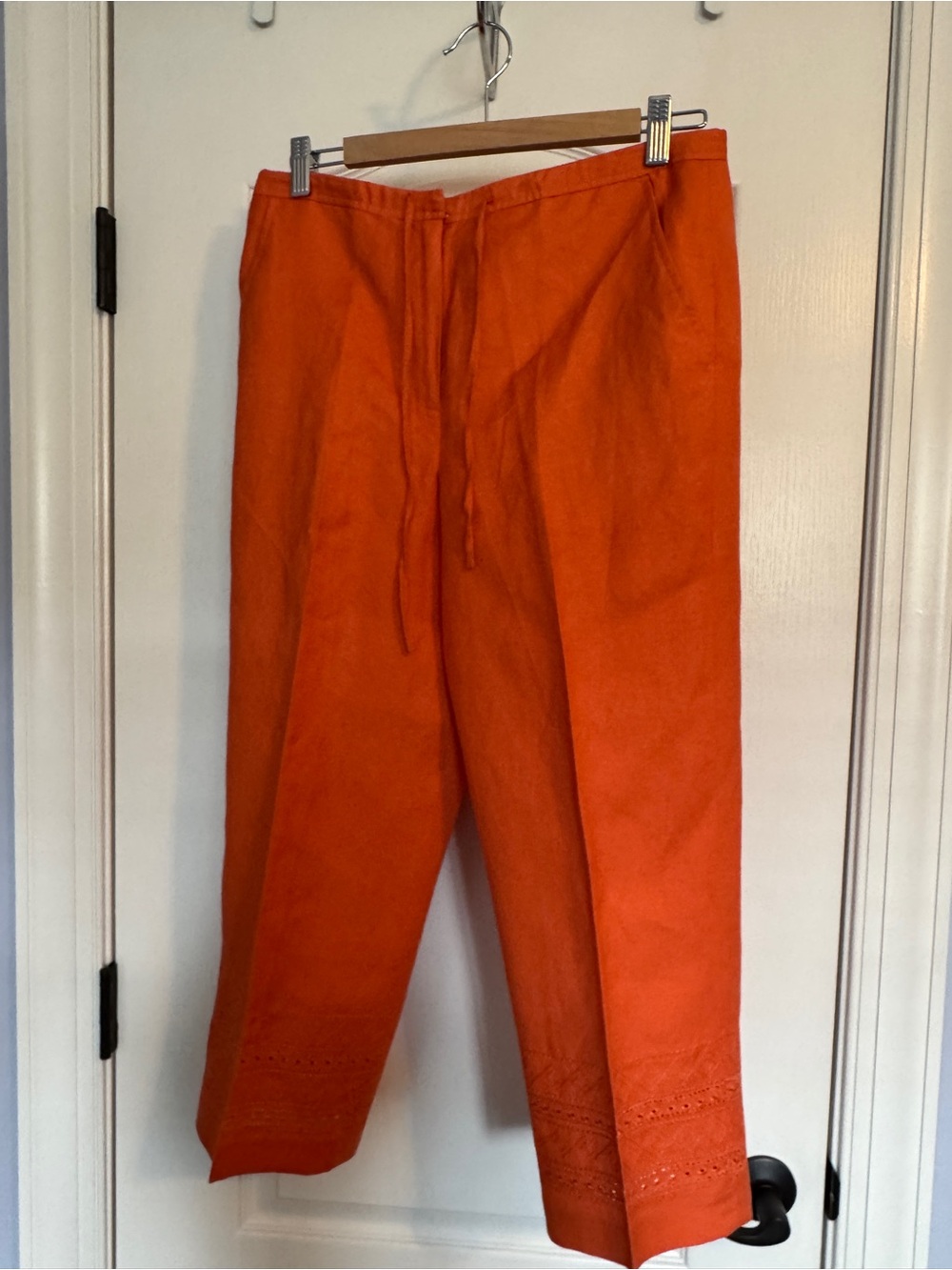 Larry Levine Orange Linen Capri Pants